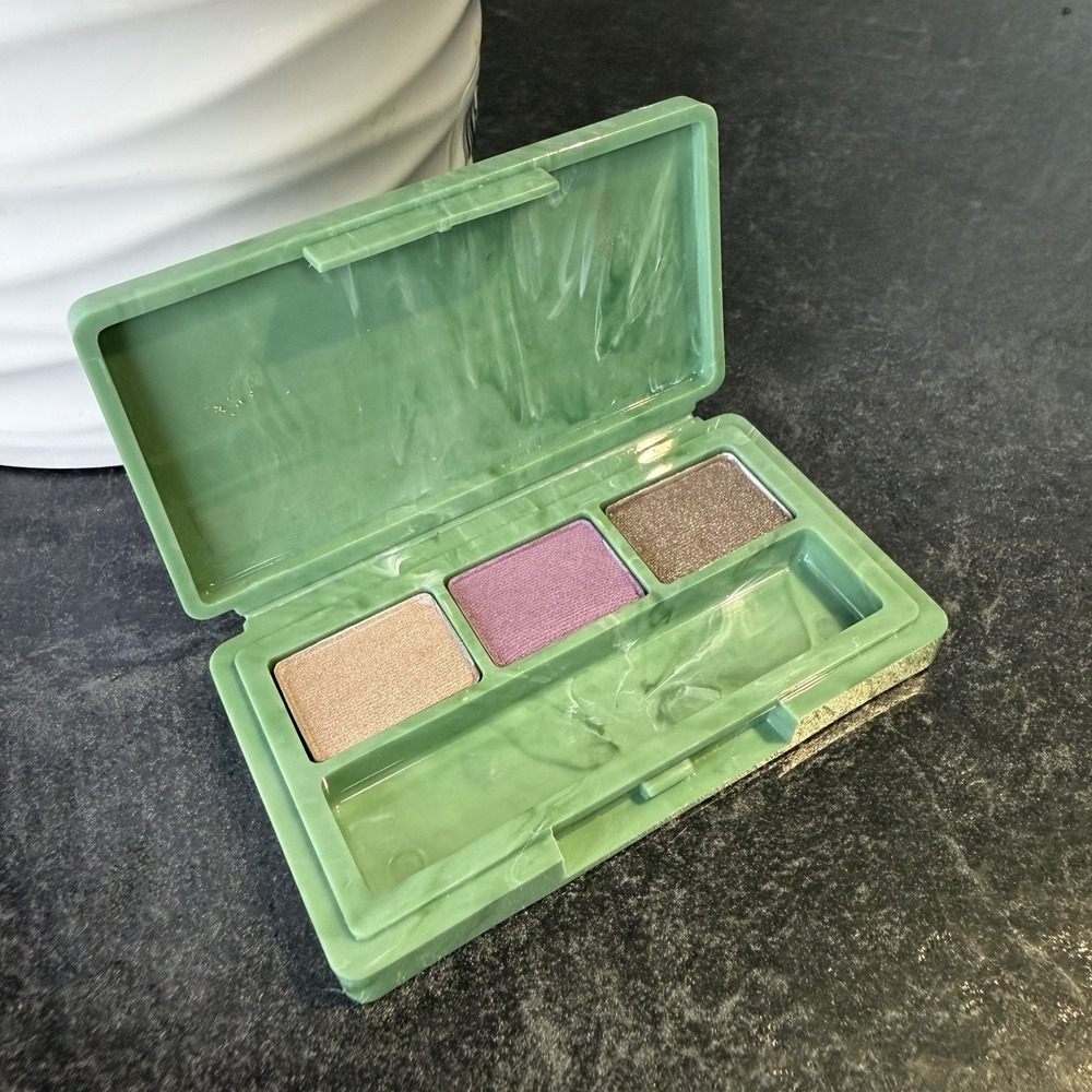 Vintage Clinique PLUM SEDUCTION 3 Shades Colour Surge Eye Shadow Palette .03‎ oz